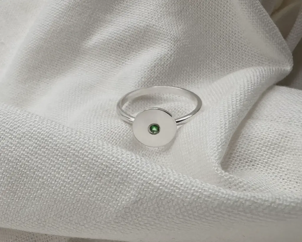Anel chapa verde .webp