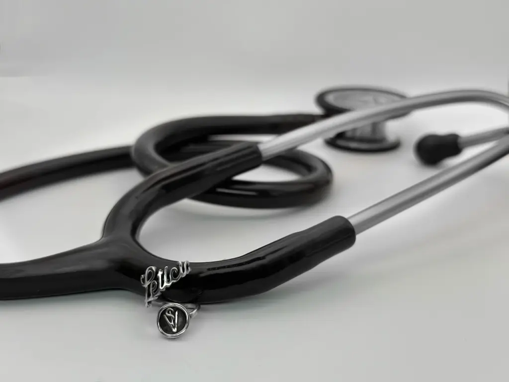 Pin Esteto Preto vet.webp